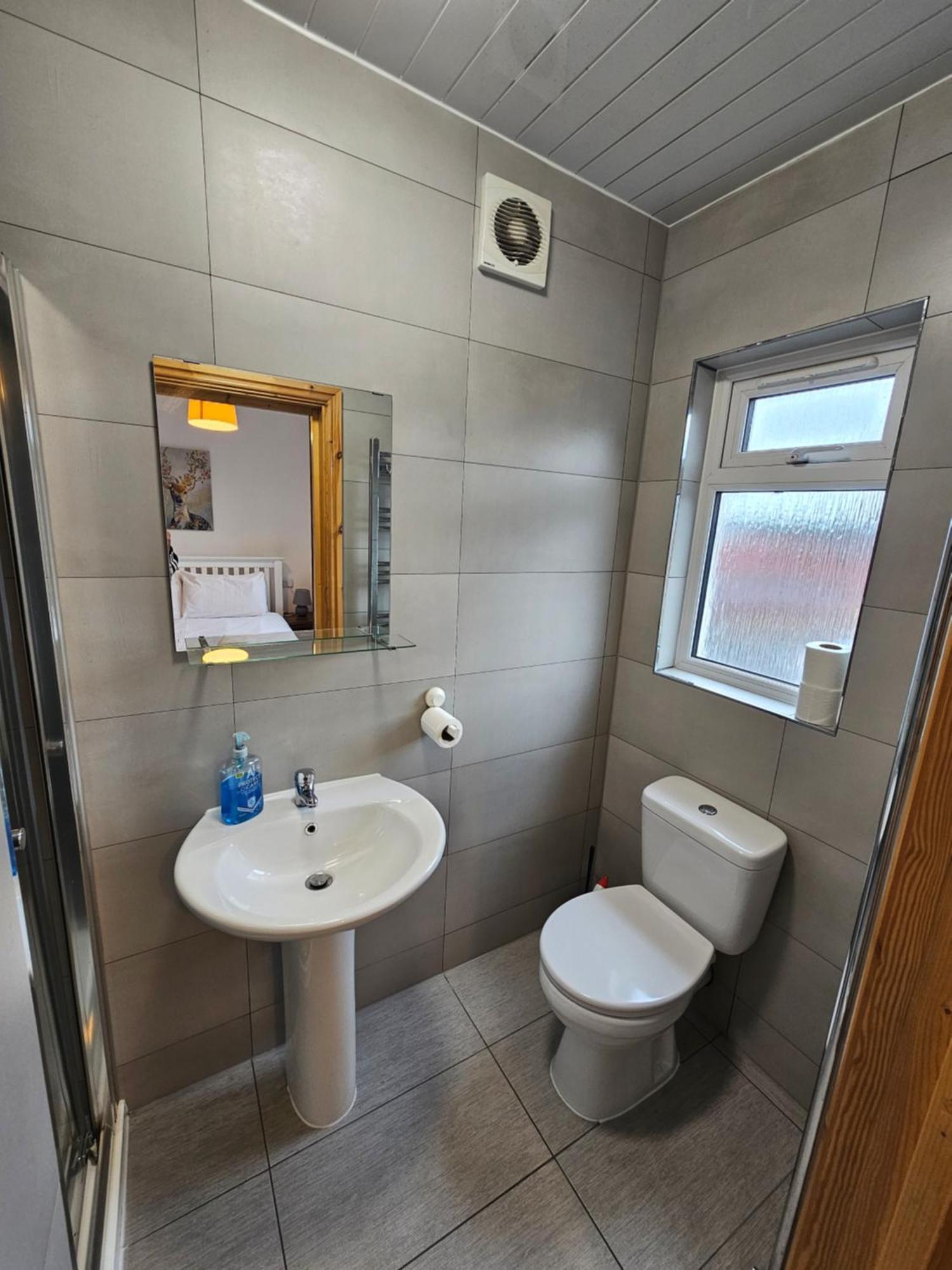 Homebird Property - Conway House Leeds  Zewnętrze zdjęcie